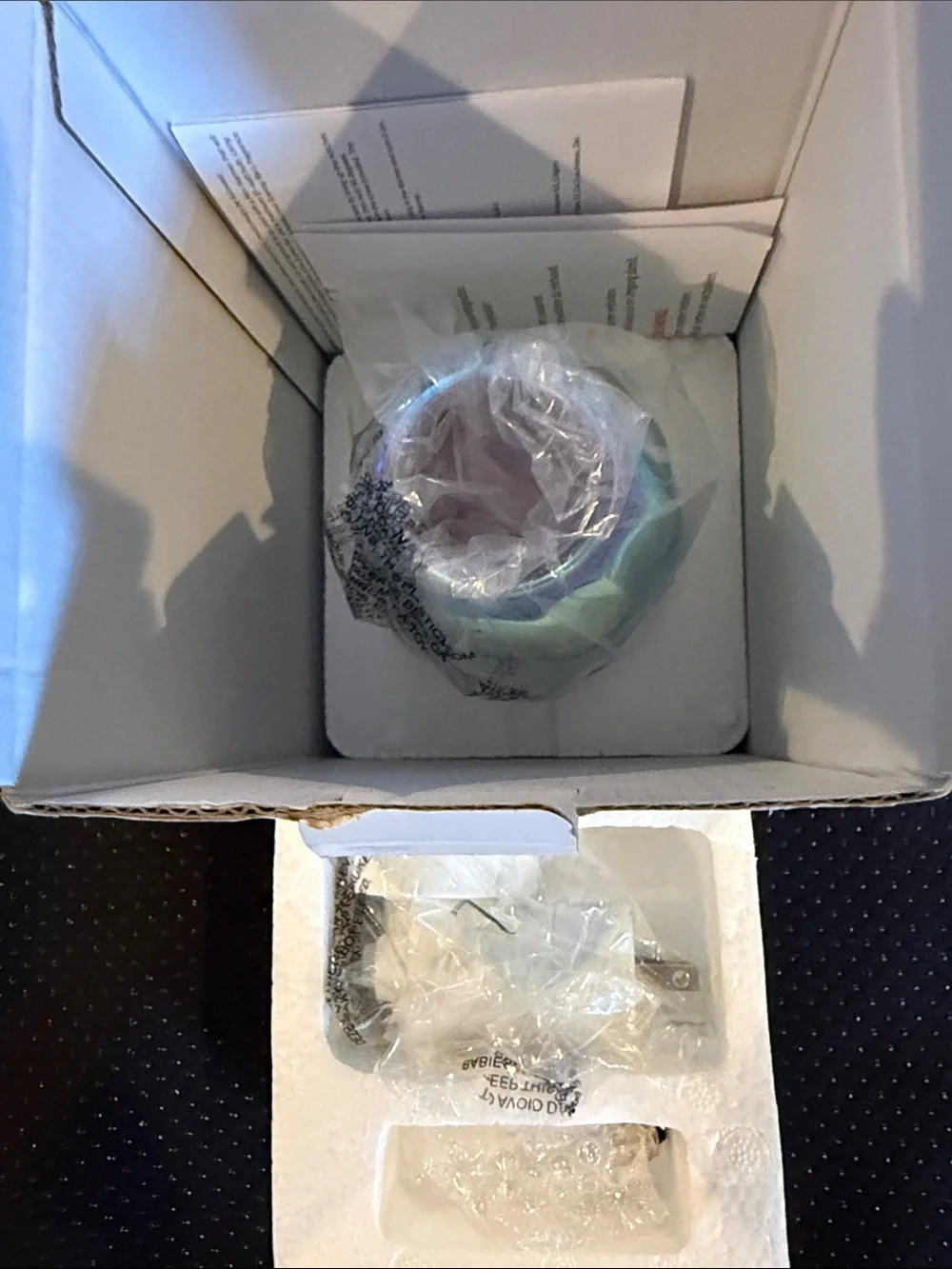 Scentsy Bubble Iridescent Plugin Warmer with Wax melts
